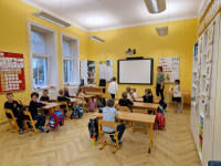 16 – 