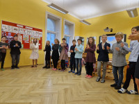 18 – 